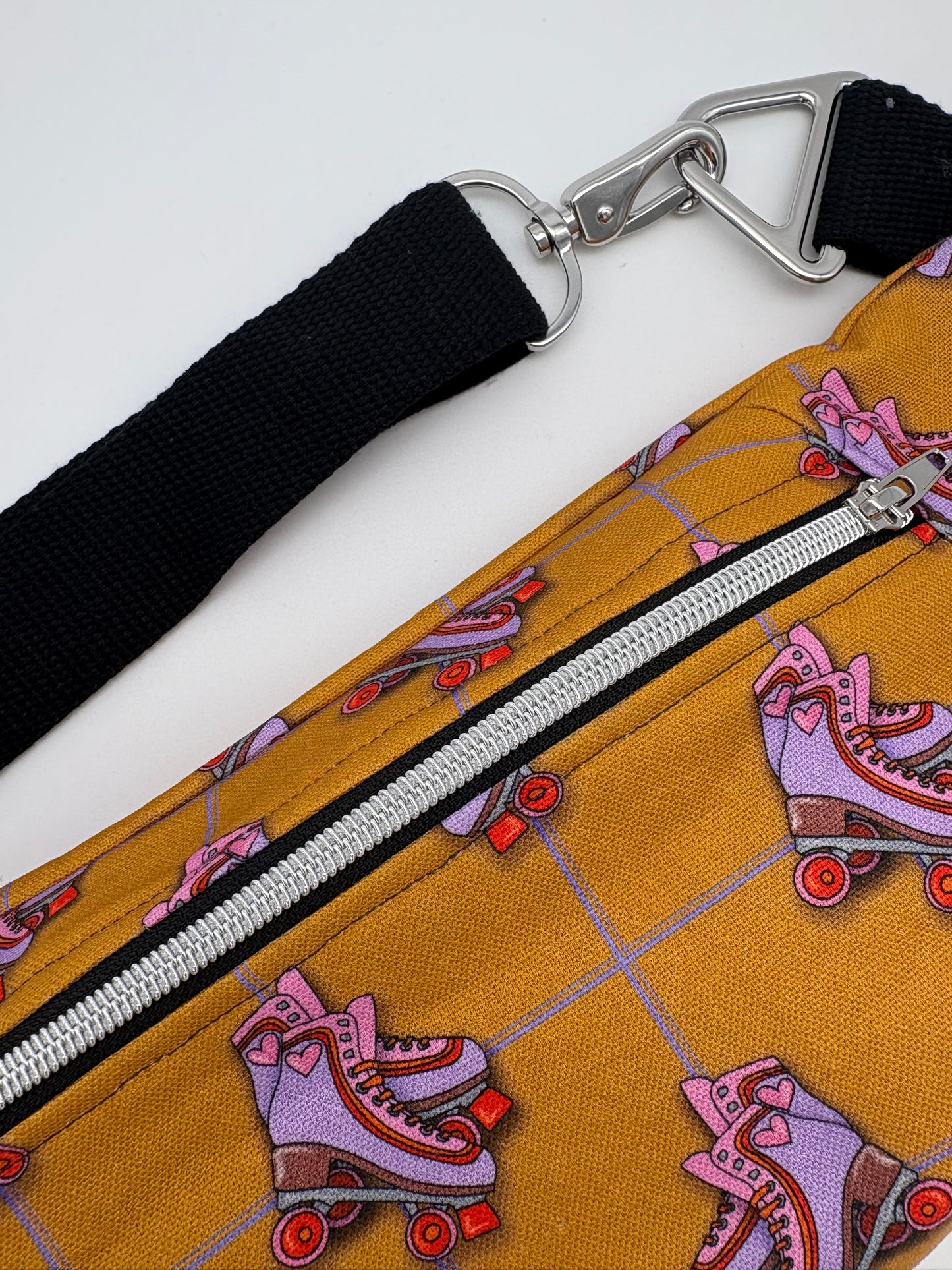 Crossbodybag/ Hipbag-Regenbogen