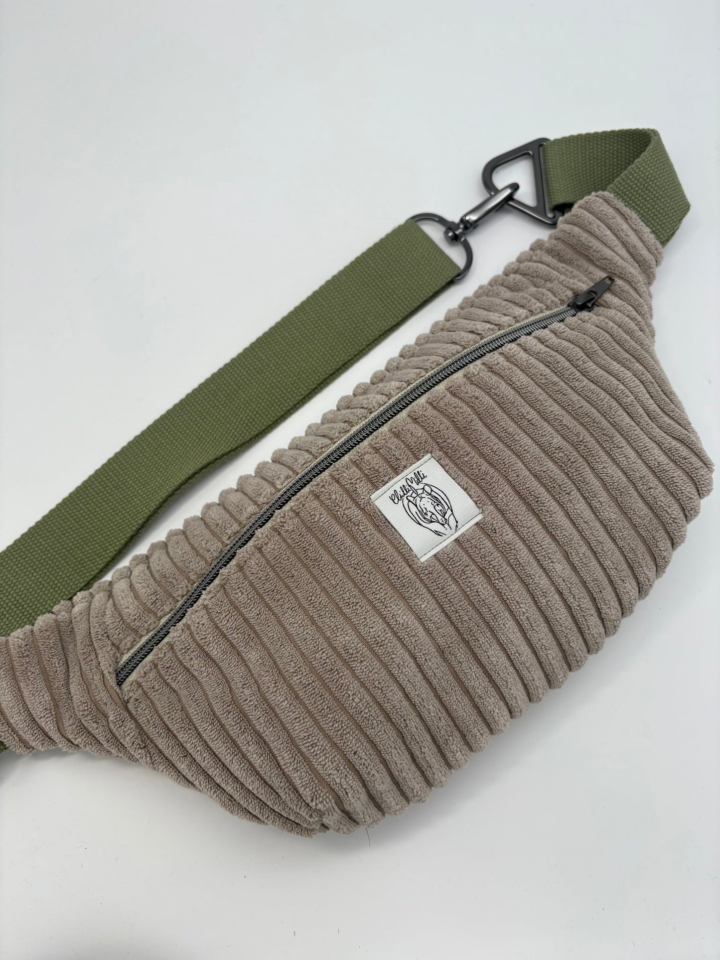 Crossbodybag/ Hipbag- beige Kuschelcord