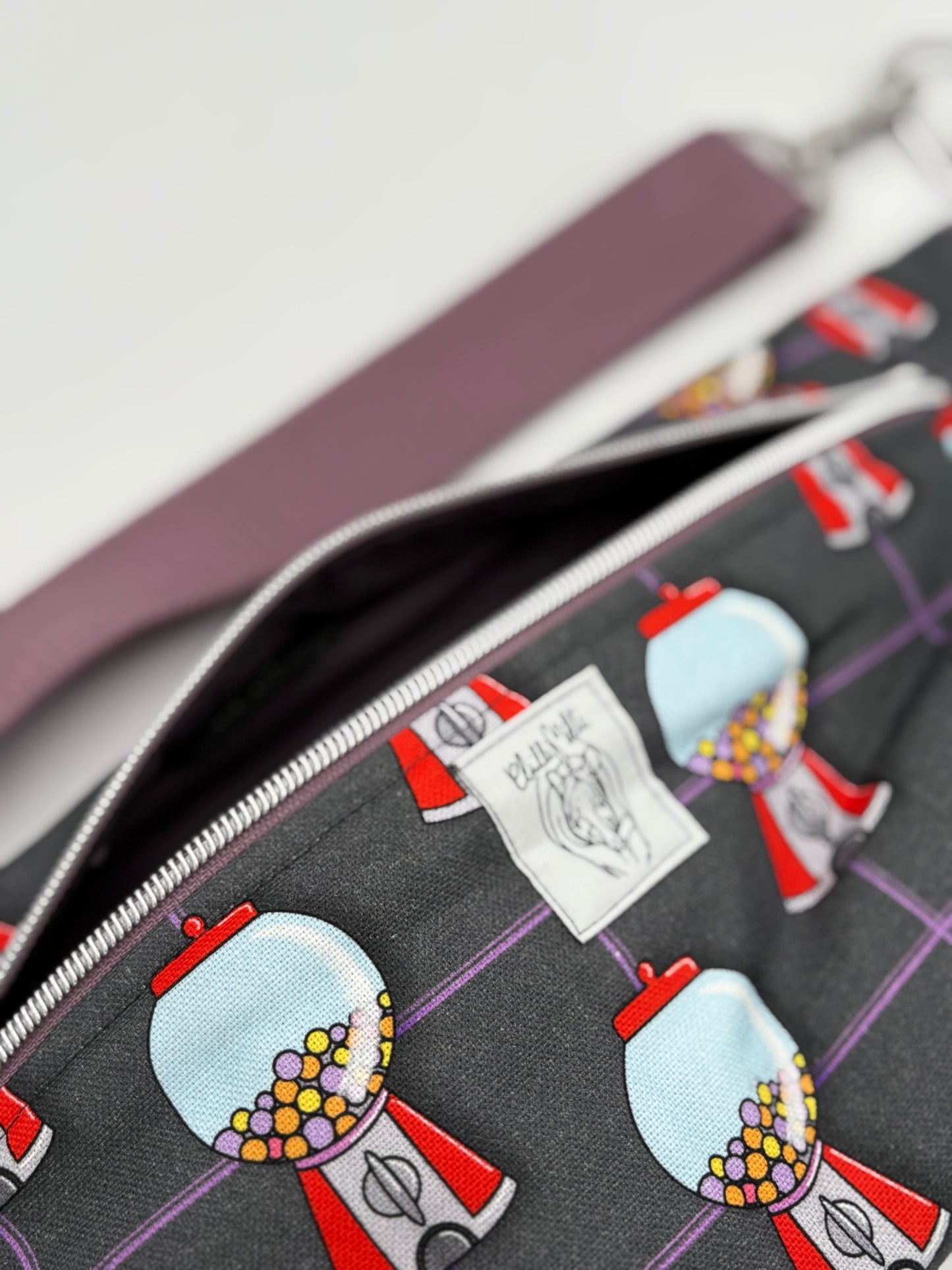 Crossbodybag/ Hipbag- Kaugummiautomaten UNIKAT