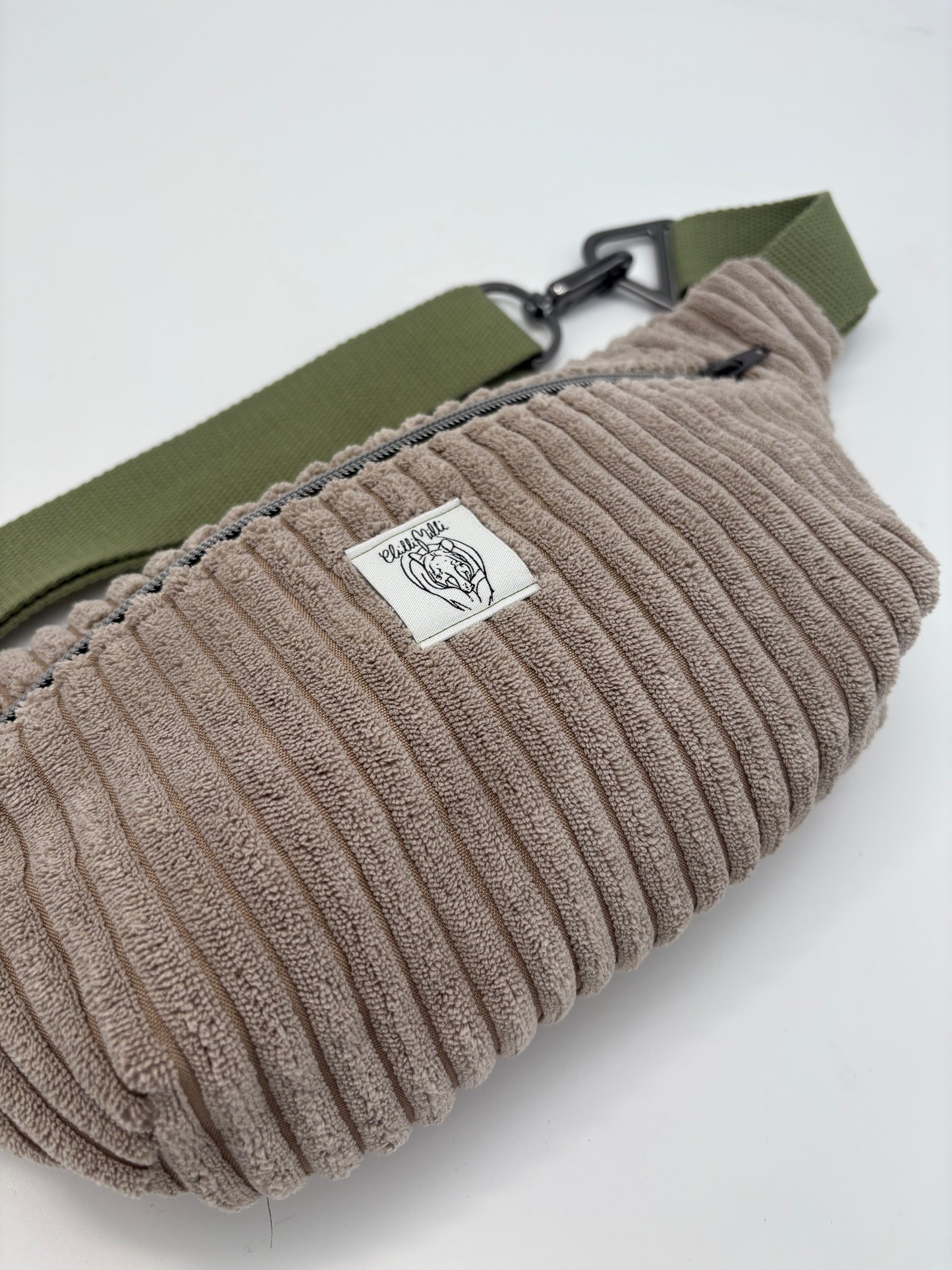 Crossbodybag/ Hipbag- beige Kuschelcord
