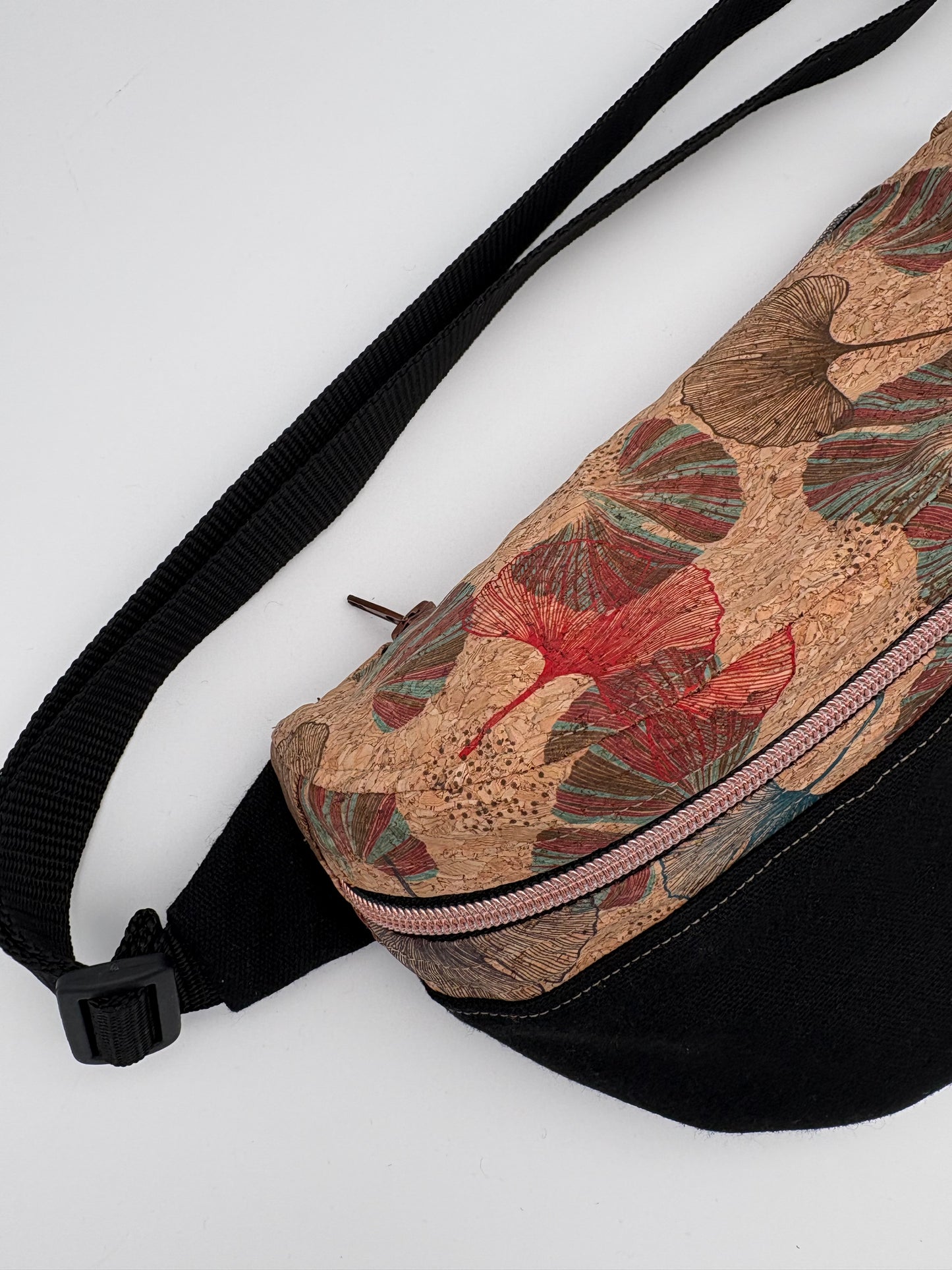Hipbag- ginkgo Kork