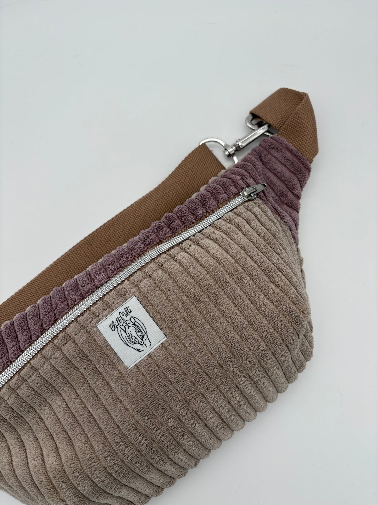 Crossbodybag/ Hipbag- Farbmix - Kuschelcord Flieder III