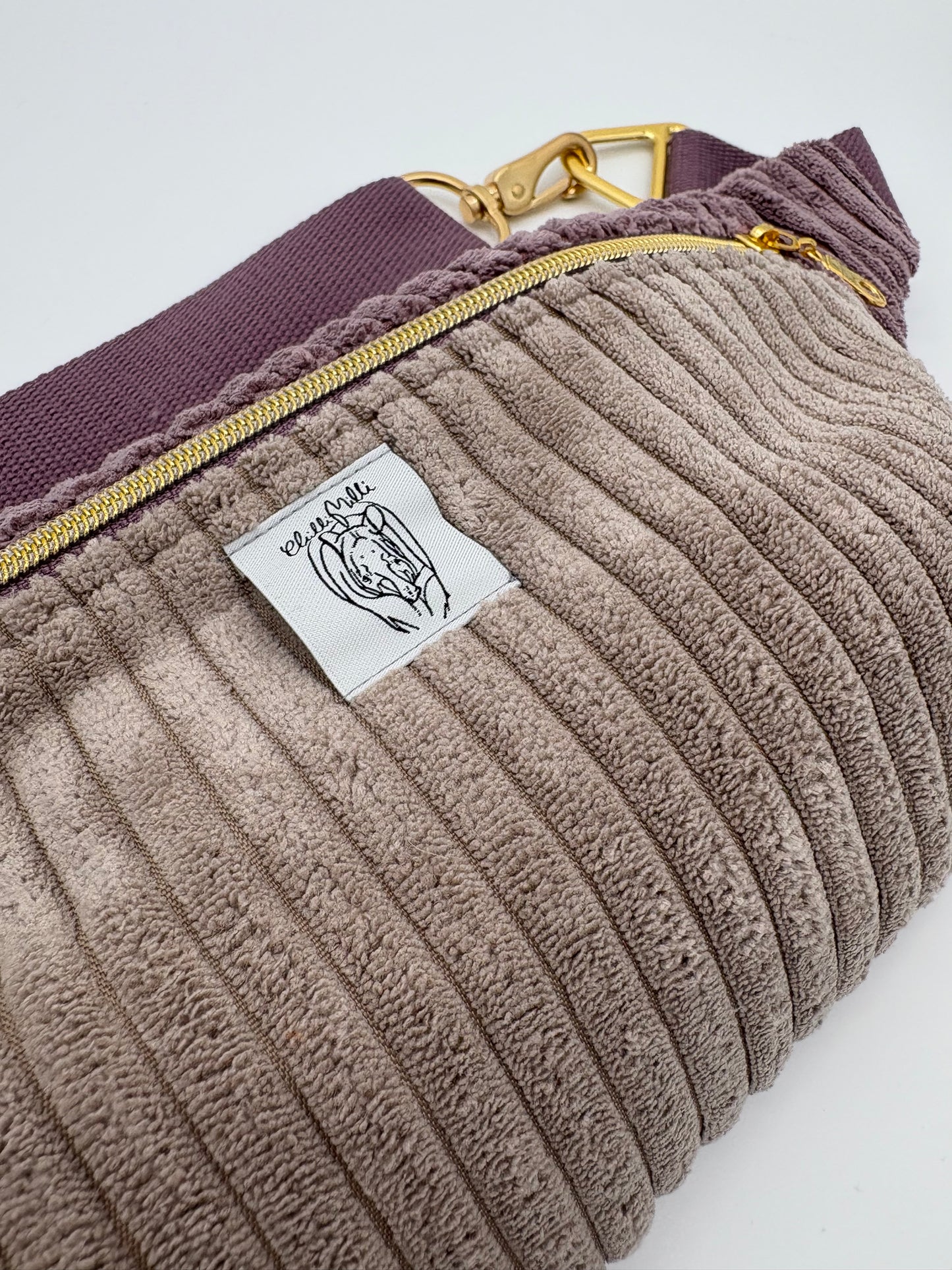Crossbodybag/ Hipbag- Farbmix - Kuschelcord Flieder III