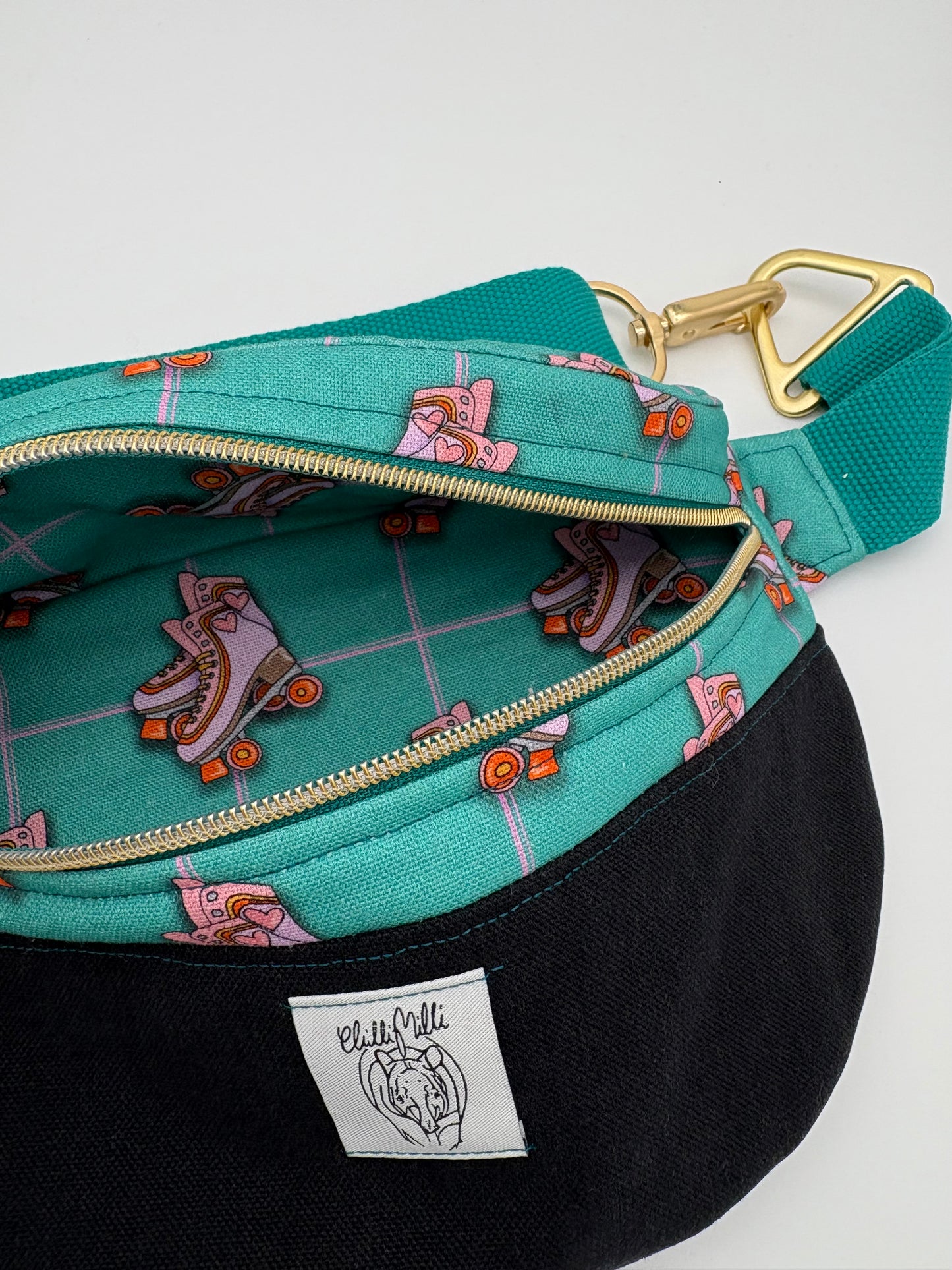 Hipbag- Retro Rollschuhe