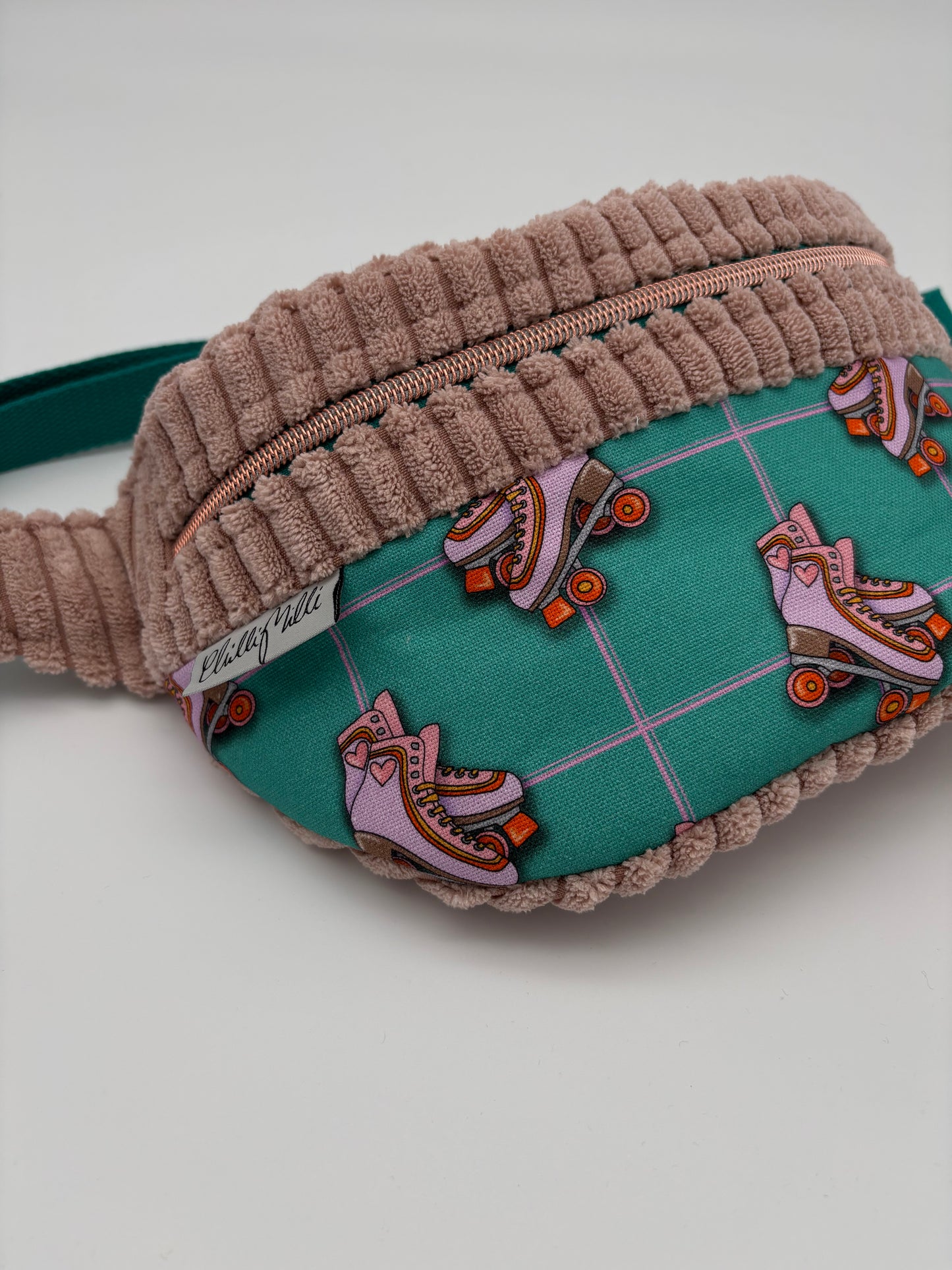 Hipbag- Retro Rollschuhe II