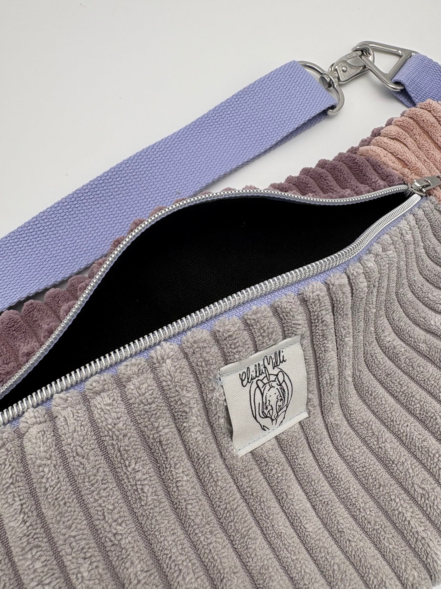 Crossbodybag/ Hipbag- Farbmix -Winter Kuschelcord