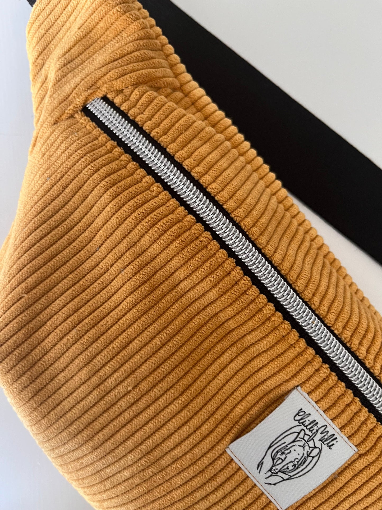 Crossbodybag/ Hipbag- Senf, cord