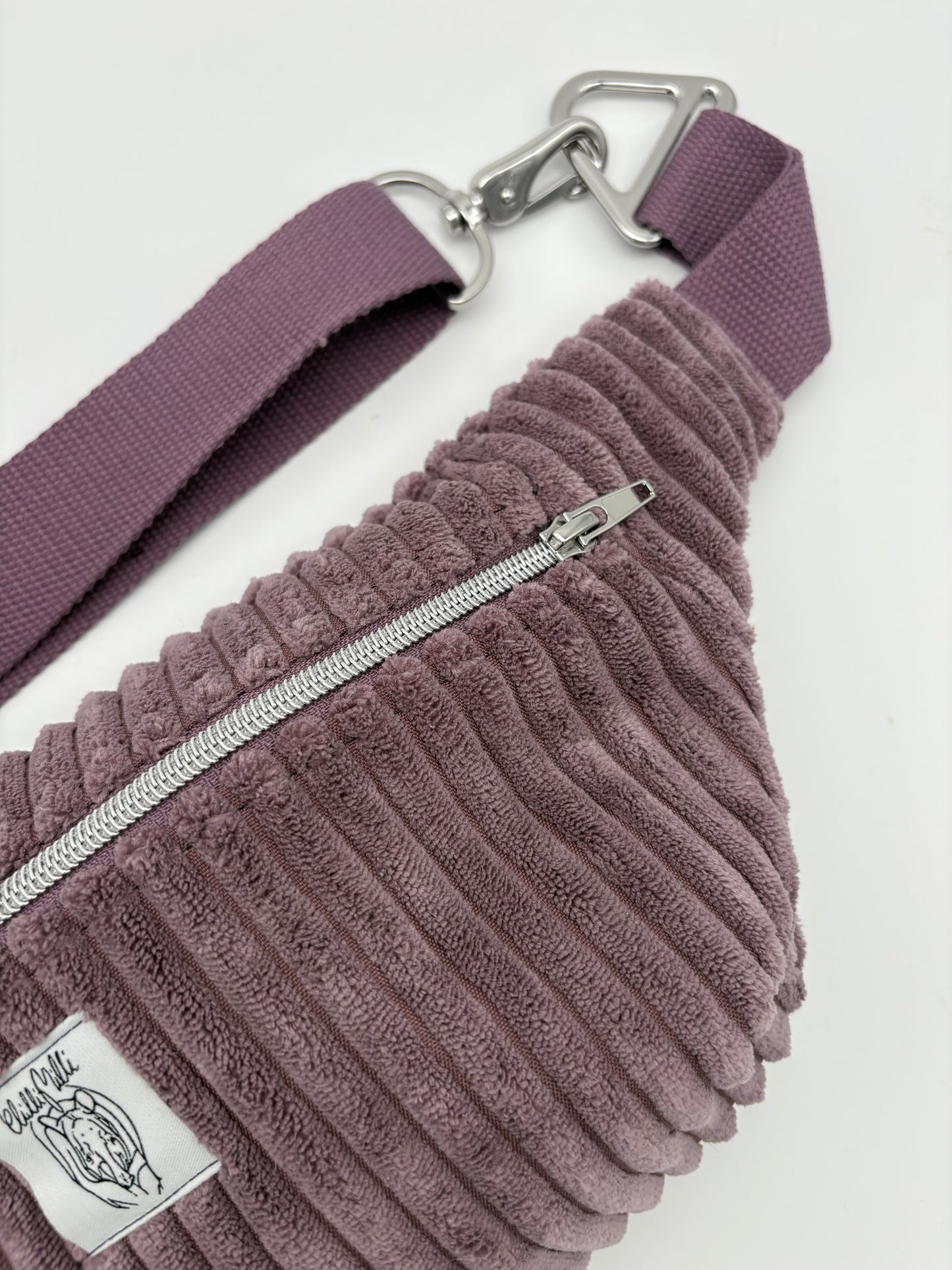 Crossbodybag/ Hipbag- Flieder Kuschelcord