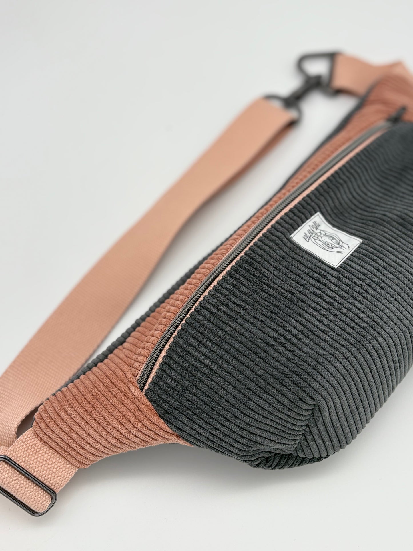 Crossbodybag/ Hipbag- Farbmix II