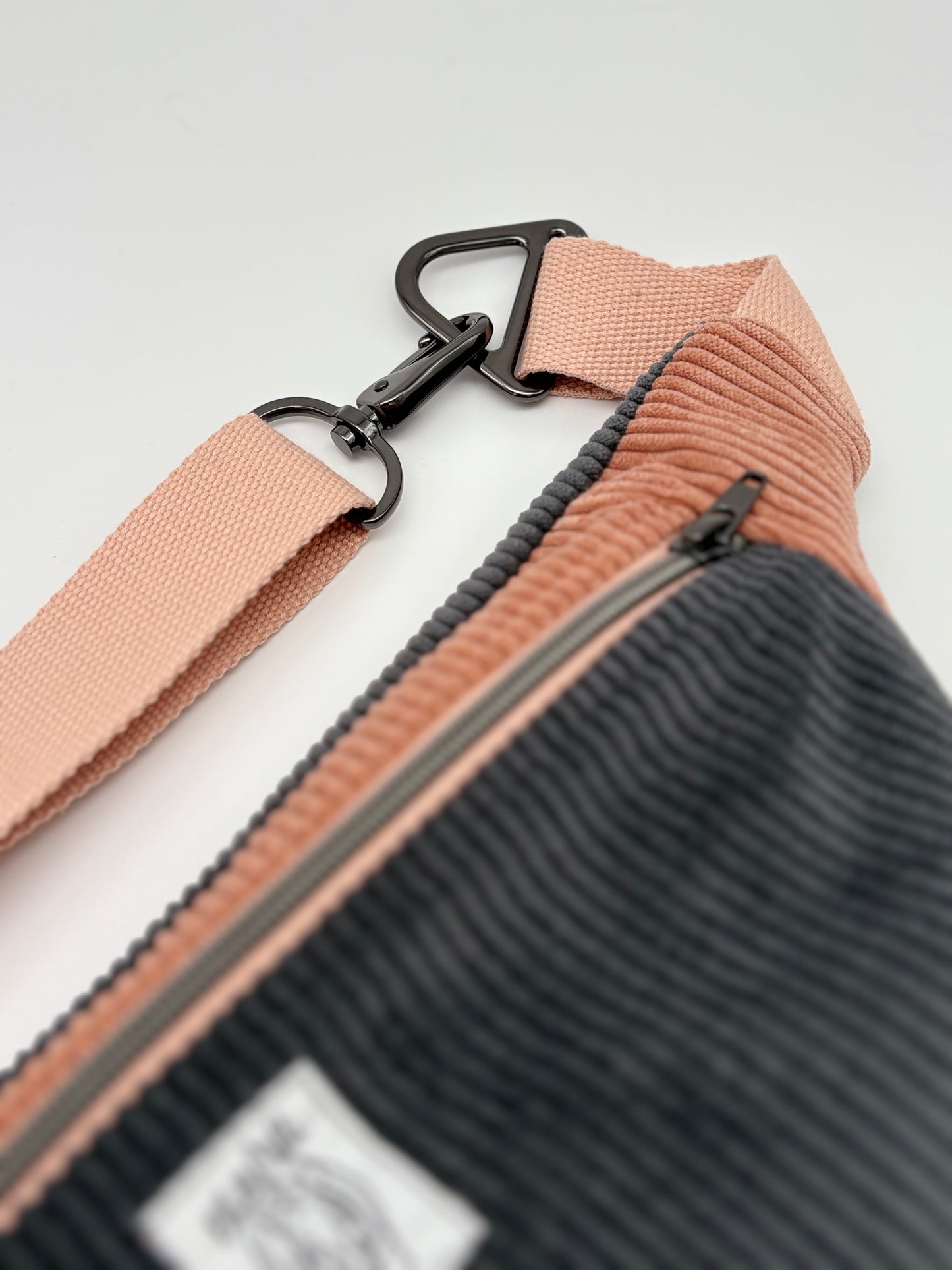 Crossbodybag/ Hipbag- Farbmix II