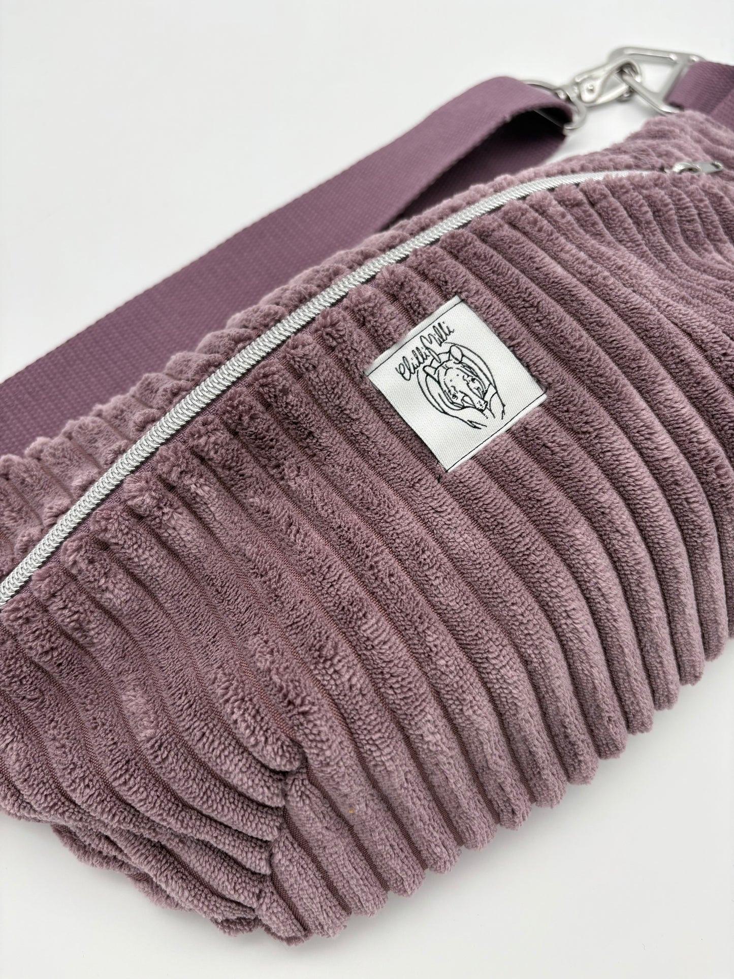 Crossbodybag/ Hipbag- Flieder Kuschelcord