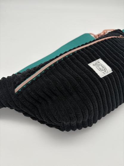 Crossbodybag/ Hipbag- Schwarz Kuschelcord
