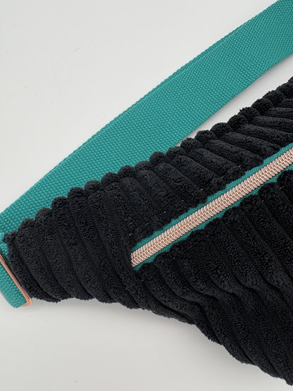 Crossbodybag/ Hipbag- Schwarz Kuschelcord