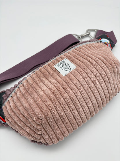 Crossbodybag/ Hipbag I- Farbmix - Kuschelcord- Kaugummi