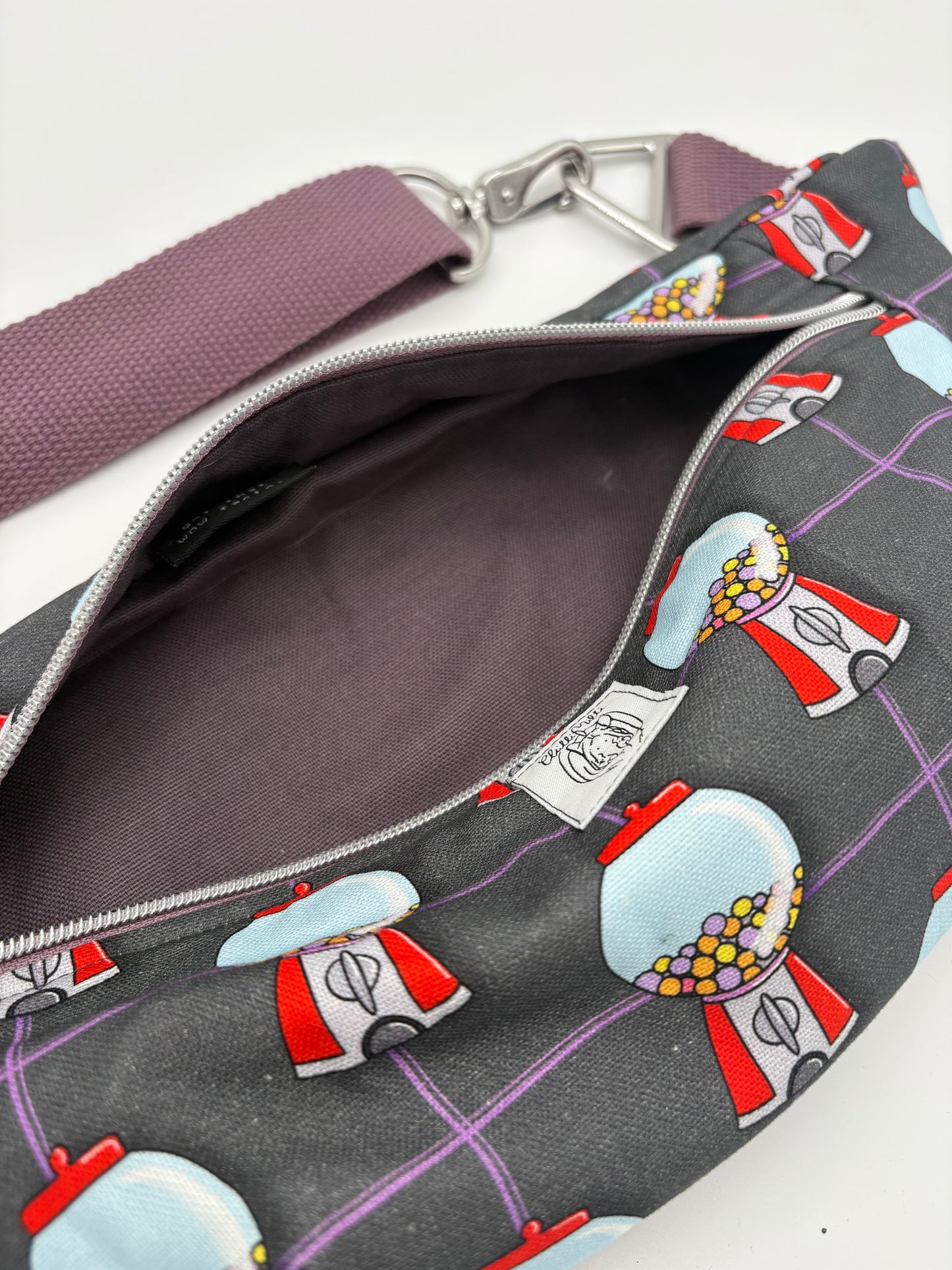 Crossbodybag/ Hipbag- Kaugummi