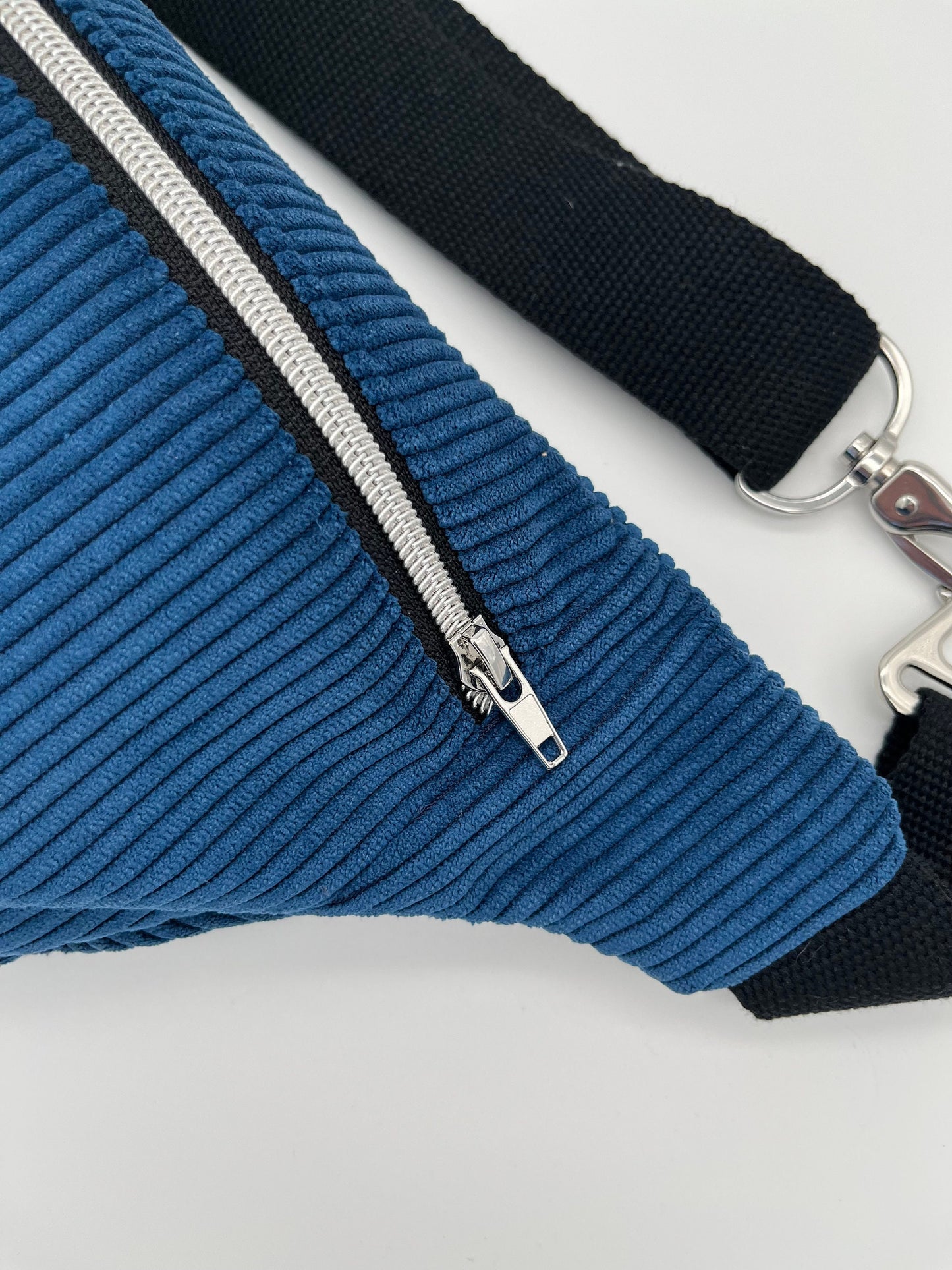 Crossbodybag/ Hipbag- blau cord
